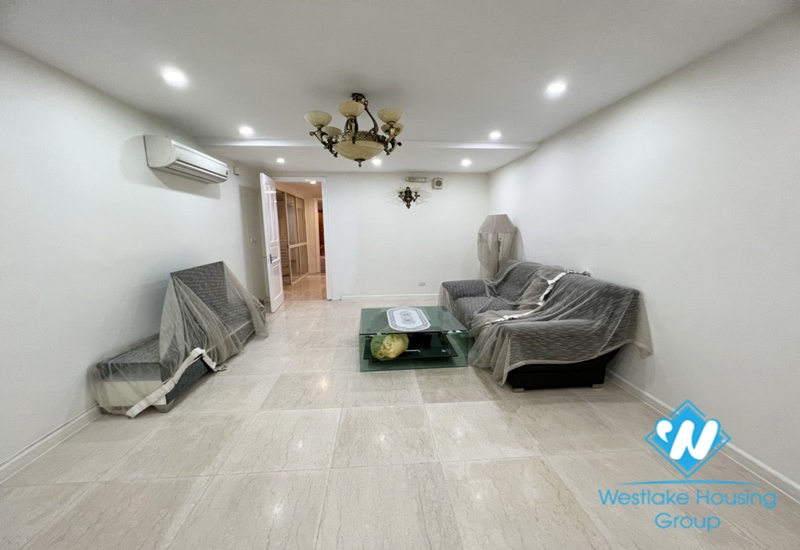 A nice apartment for rent in P building, Ciputra, Tay Ho, Ha Noi
